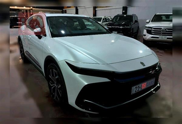 تويوتا كراون 2023 للبيع في العراق - السليمانية